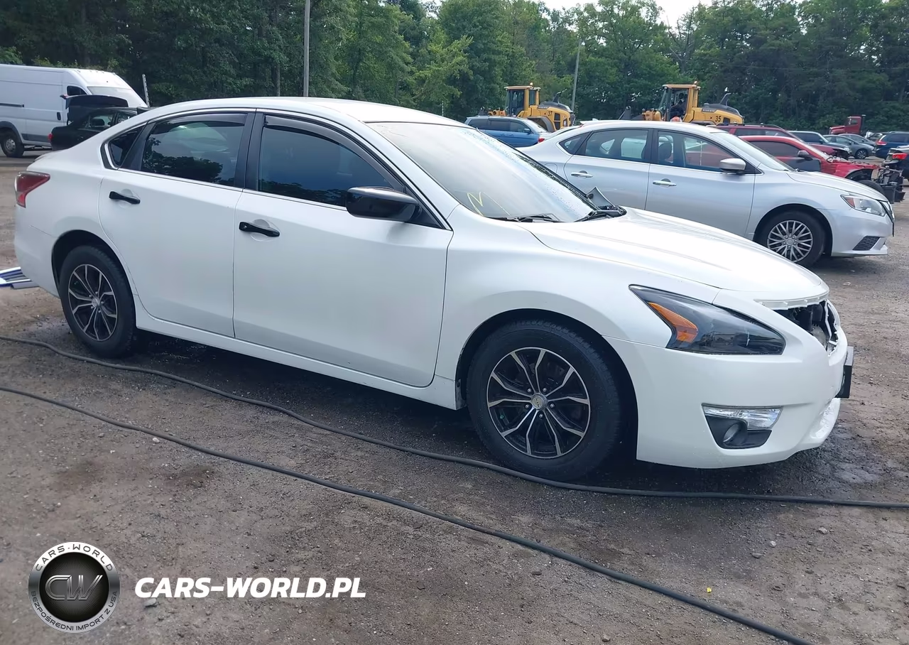 2013 Nissan Altima 2.5 S – zdjęcie 1 z 17