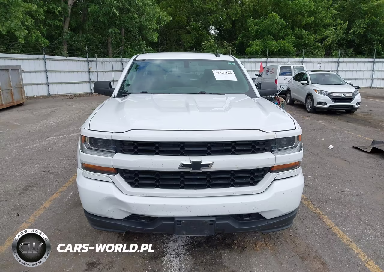 2017 Chevrolet Silverado 1500 Custom VIN:1GCVKPEC7HZ395085 - 12