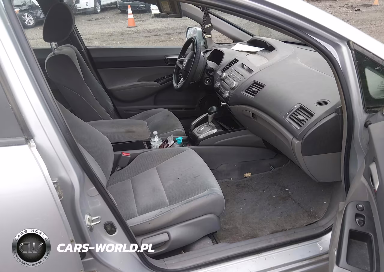2009 Honda Civic Lx VIN:2HGFA165X9H518661 - 5