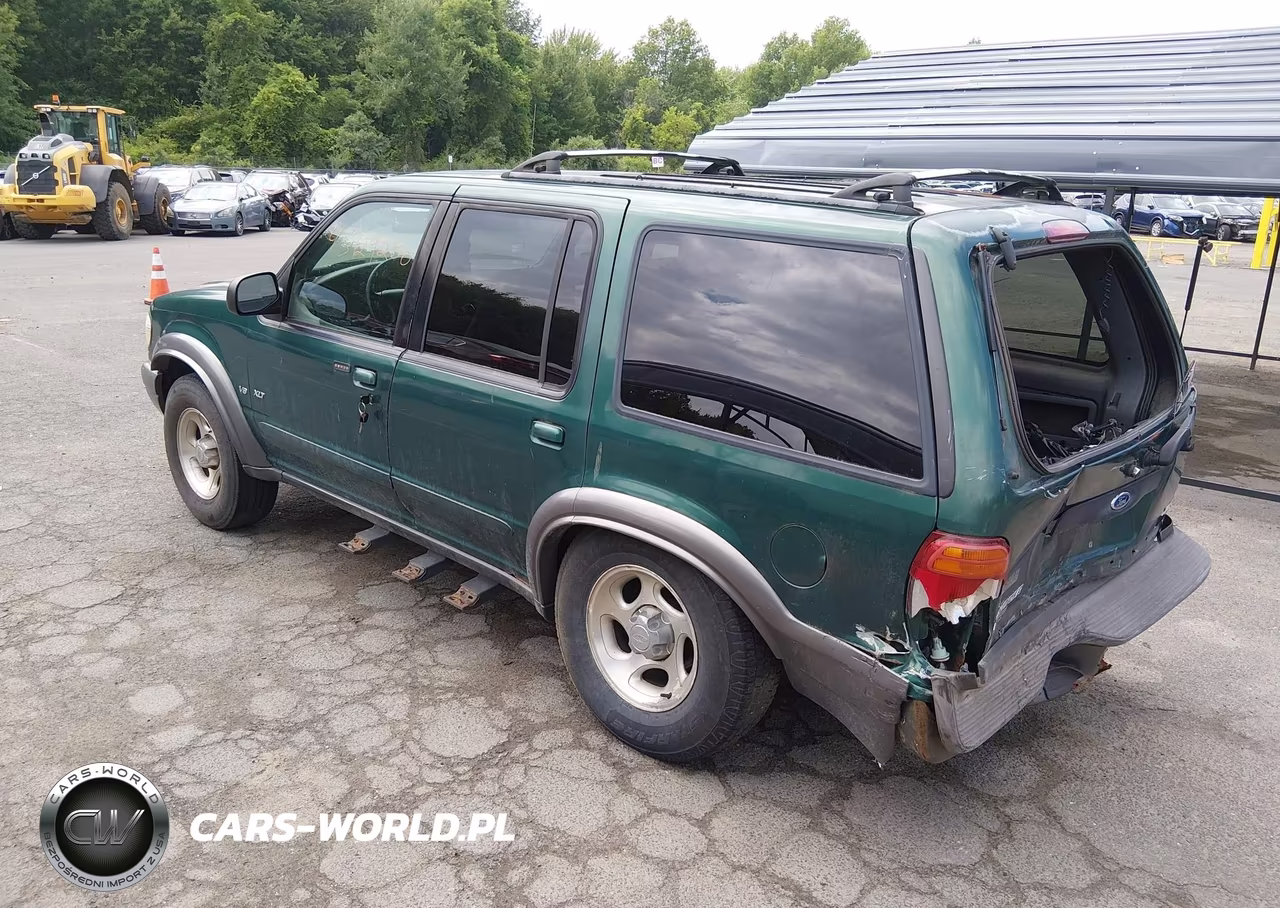 2001 Ford Explorer Xlt VIN:1FMZU83P91ZA37088 - 3
