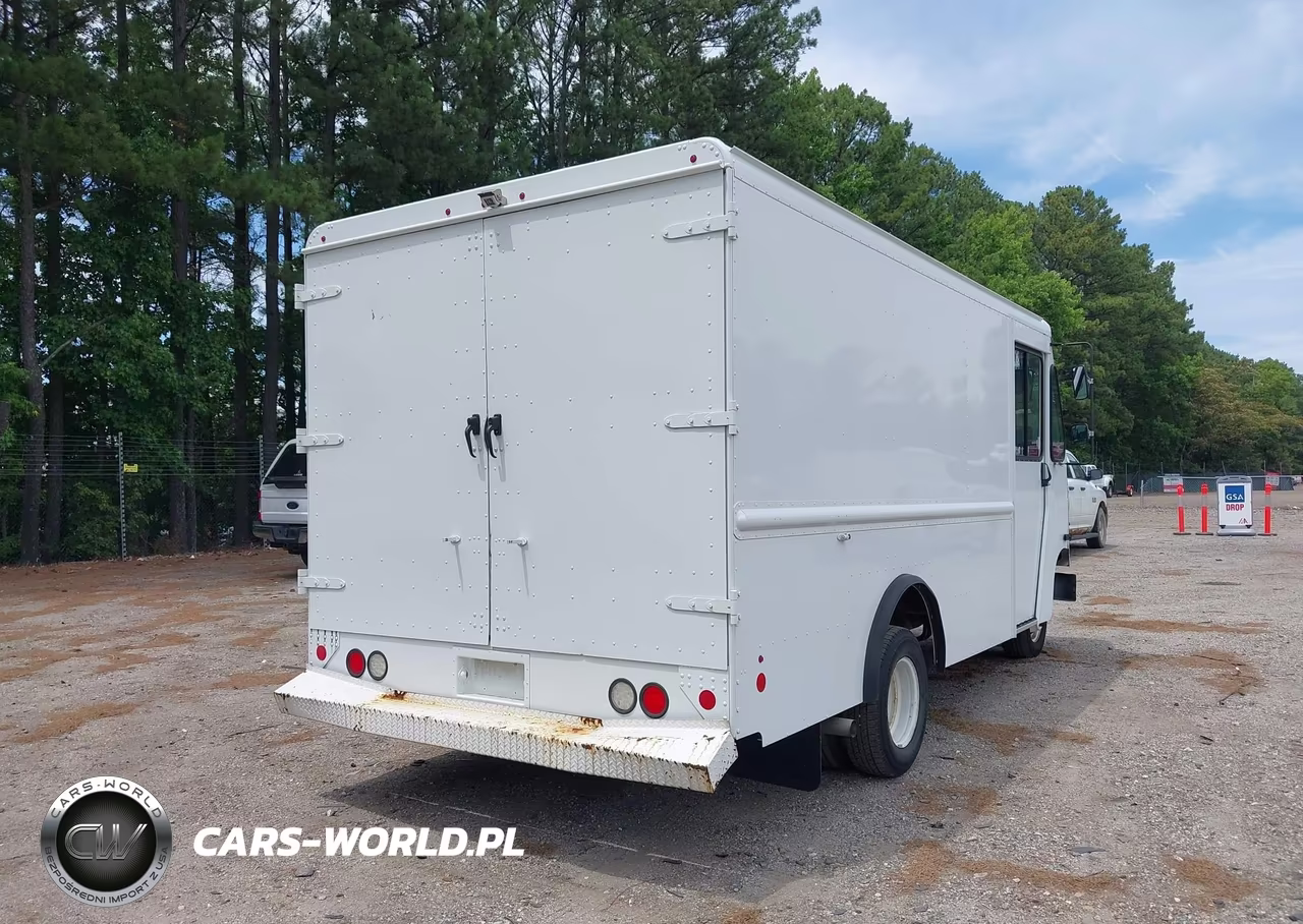 2016 Ford E-350 Stripped VIN:1FC3E3KS1GDC55354 - 4
