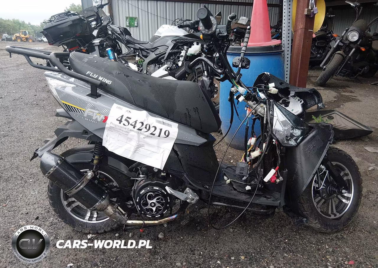 2025 Zhejiang Scooter VIN:HZ2TBCNF7S1018287 - 12