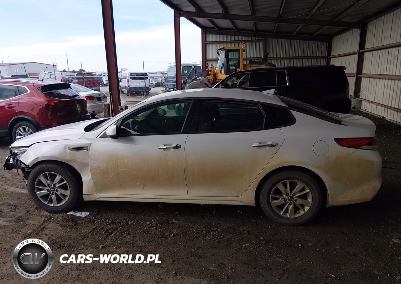 2018 Kia Optima Lx VIN:KNAGT4L36J5213278 - 15
