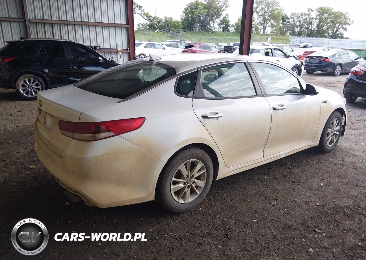 2018 Kia Optima Lx VIN:KNAGT4L36J5213278 - 4