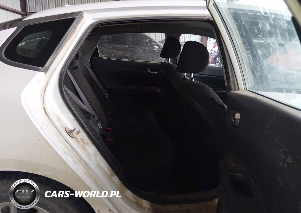 2018 Kia Optima Lx VIN:KNAGT4L36J5213278 - 8