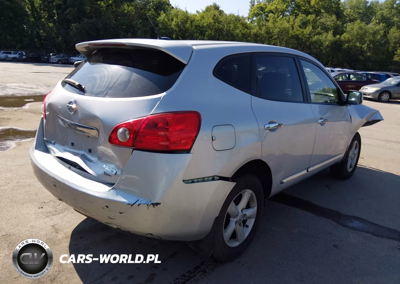 2013 Nissan Rogue S VIN:JN8AS5MV7DW611698 - 4