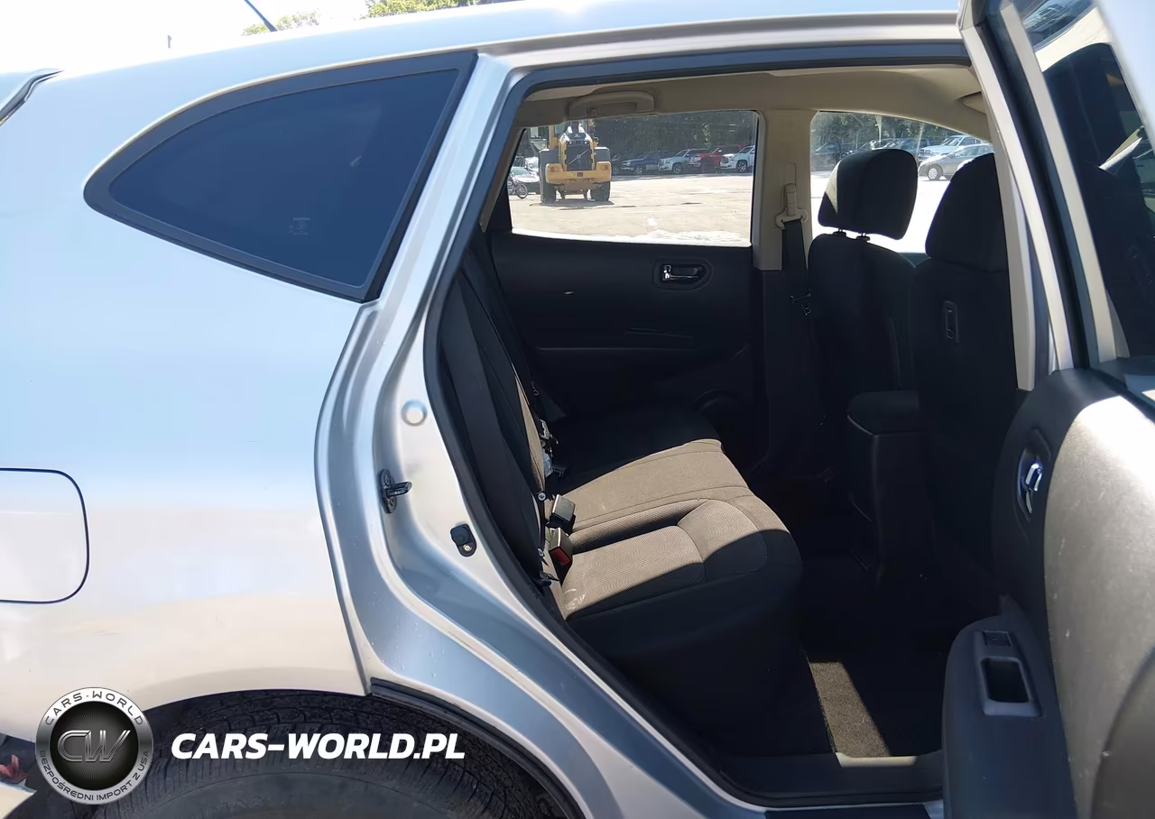 2013 Nissan Rogue S VIN:JN8AS5MV7DW611698 - 8