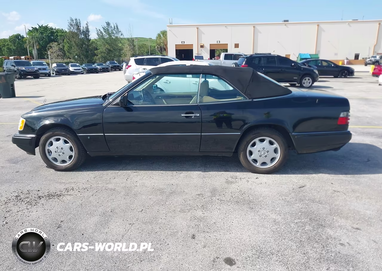 1994 Mercedes-Benz E 320 VIN:WDBEA66E9RC098318 - 14