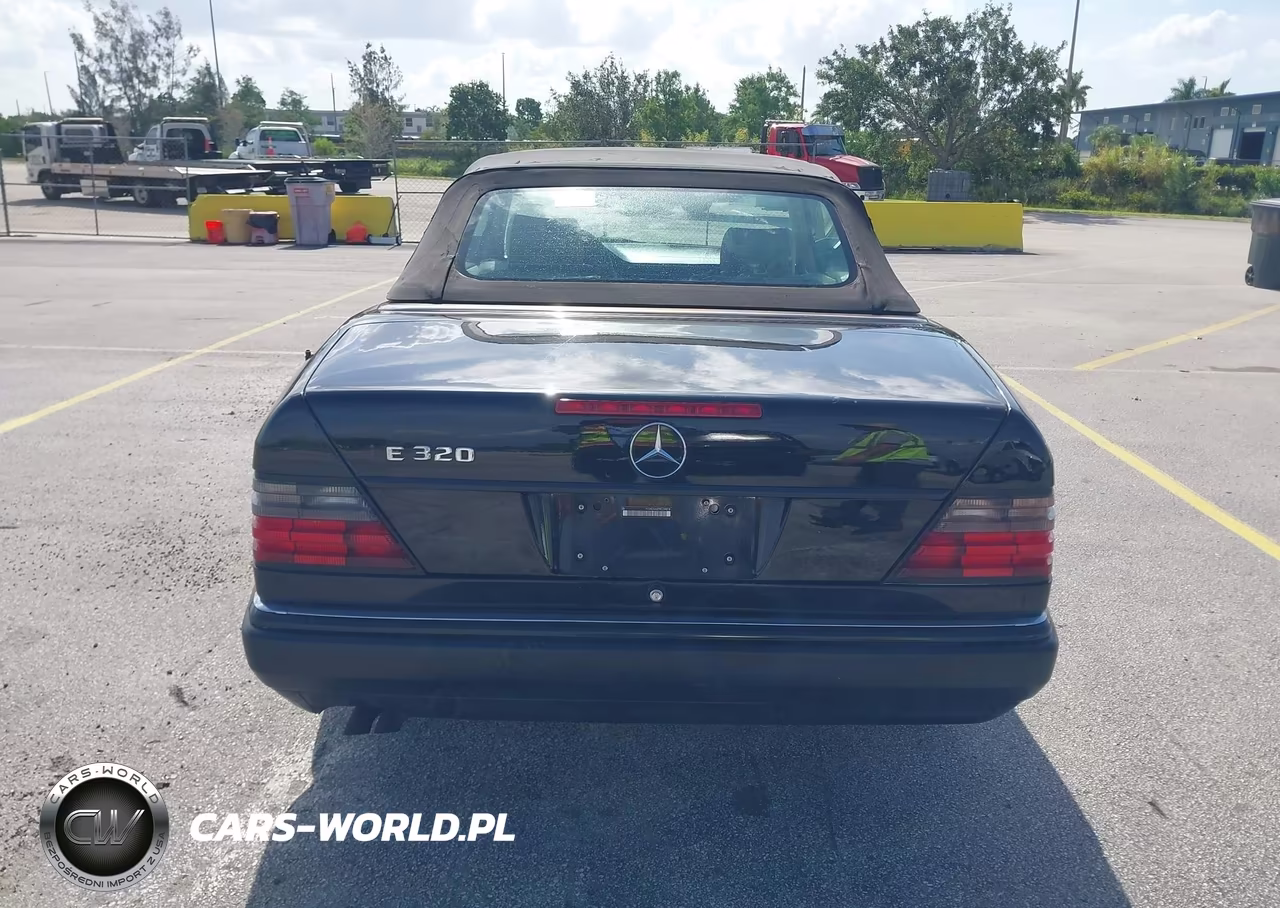 1994 Mercedes-Benz E 320 VIN:WDBEA66E9RC098318 - 16