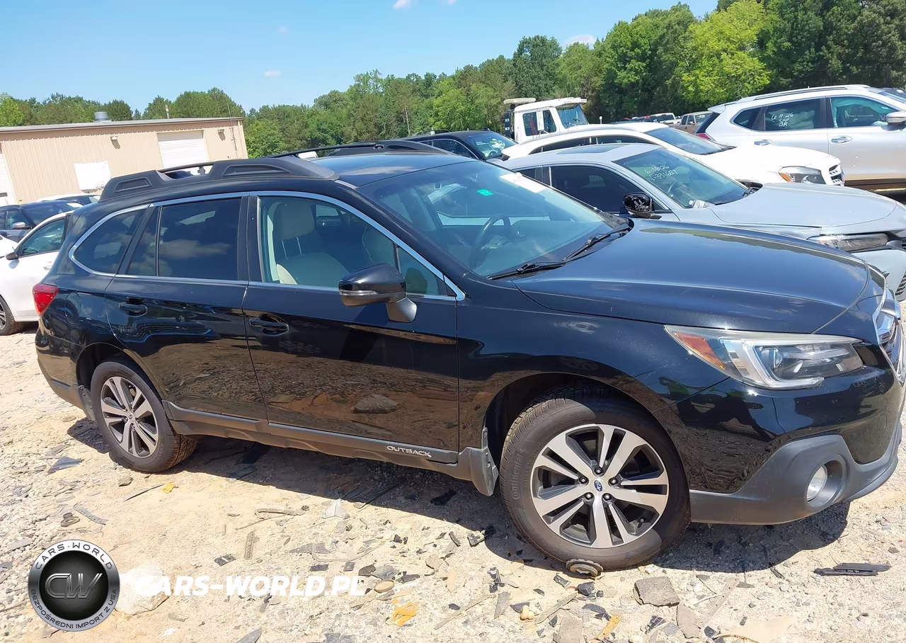 2018 Subaru Outback 2.5I Limited VIN:4S4BSANC5J3324004 - 13