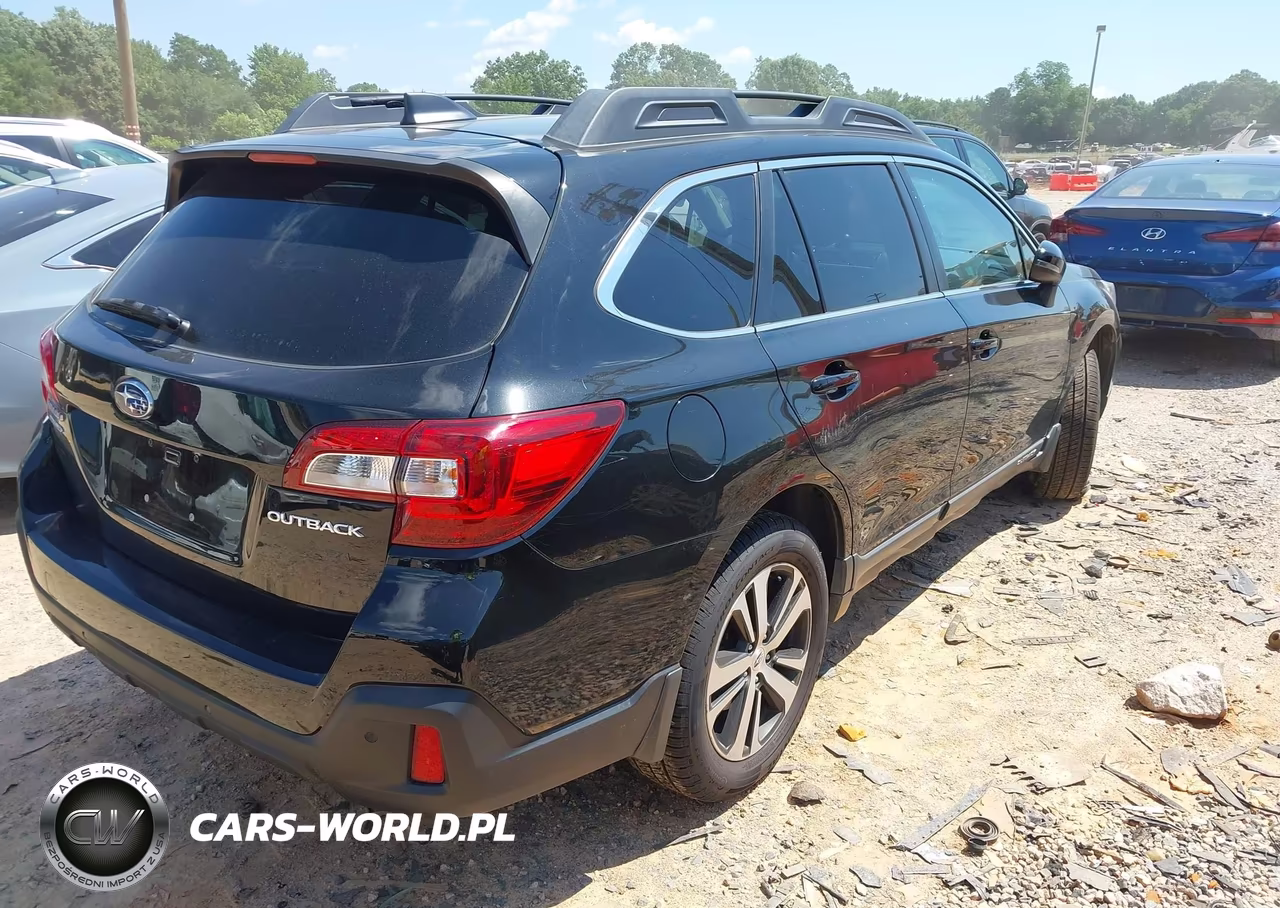 2018 Subaru Outback 2.5I Limited VIN:4S4BSANC5J3324004 - 4