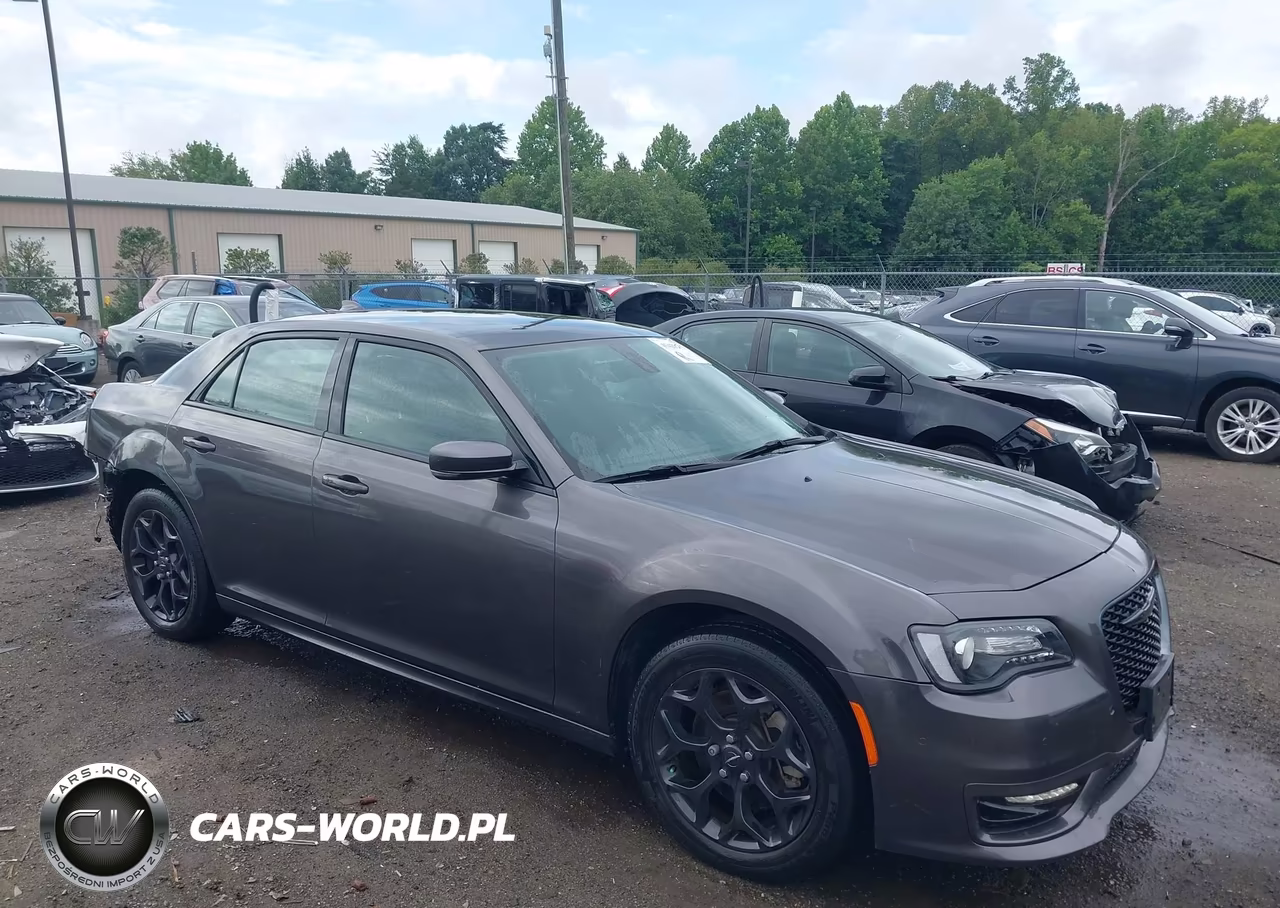 2021 Chrysler 300 Touring L Awd