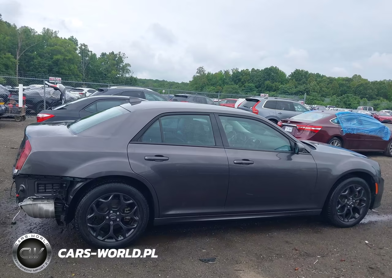 2021 Chrysler 300 Touring L Awd VIN:2C3CCARGXMH657789 - 14