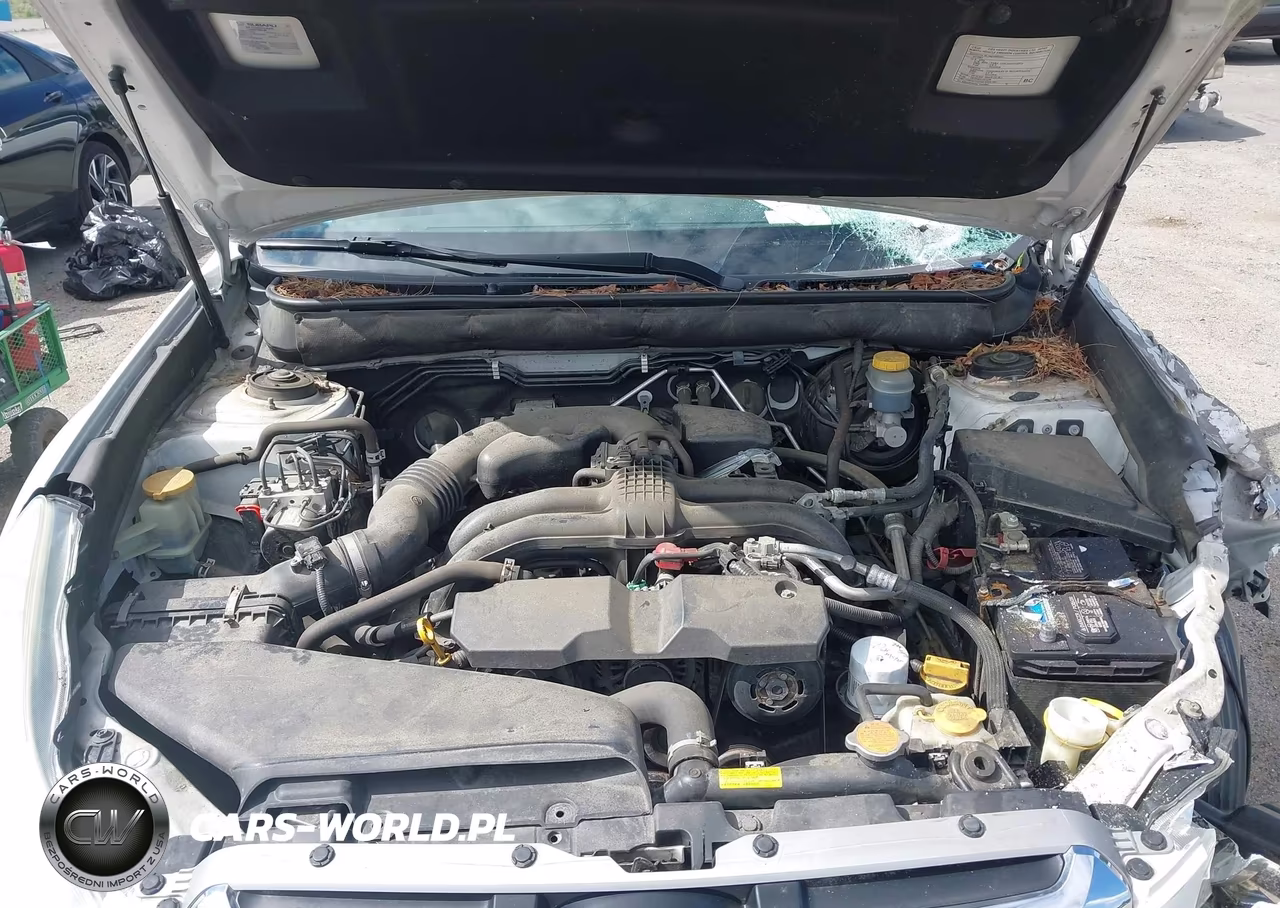 2013 Subaru Outback 2.5I Premium VIN:4S4BRBCC1D3226581 - 10