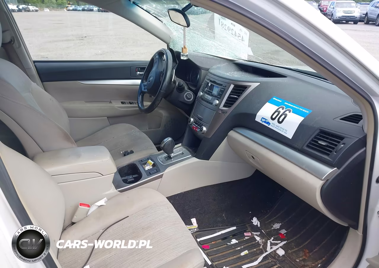 2013 Subaru Outback 2.5I Premium VIN:4S4BRBCC1D3226581 - 5