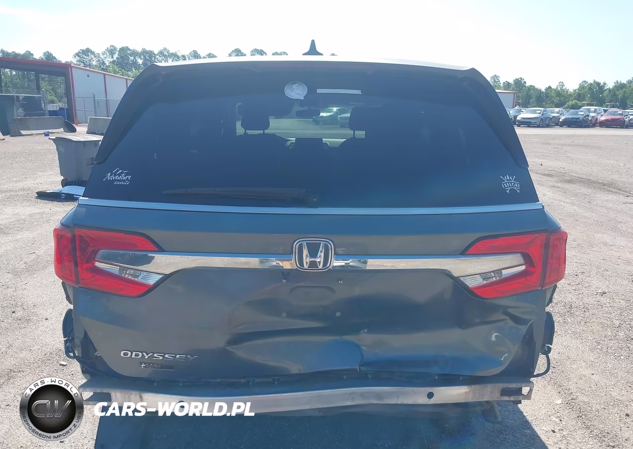 2018 Honda Odyssey Ex VIN:5FNRL6H52JB028841 - 17
