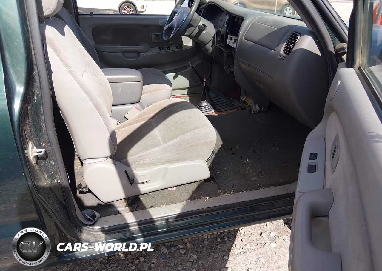 2001 Toyota Tacoma Base V6 VIN:5TEWN72N11Z718543 - 5