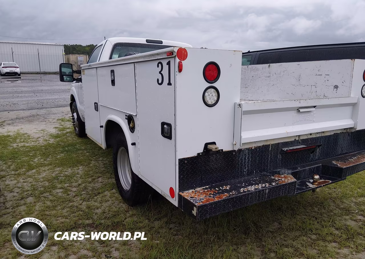 2015 Ford F-350 Chassis VIN:1FDRF3G67FED30792 - 3
