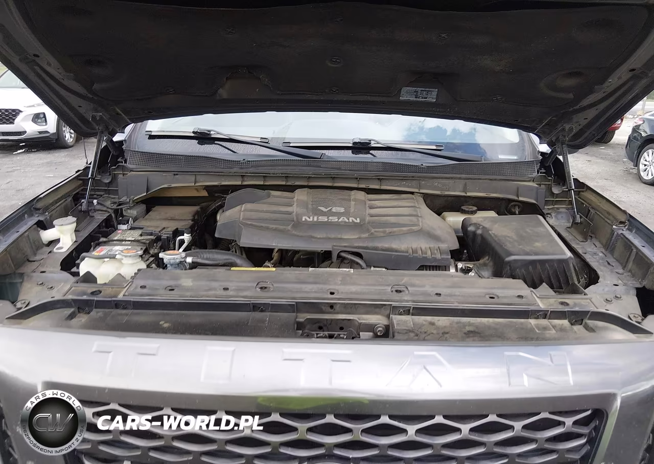 2019 Nissan Titan Pro-4X VIN:1N6AA1E53KN520739 - 10