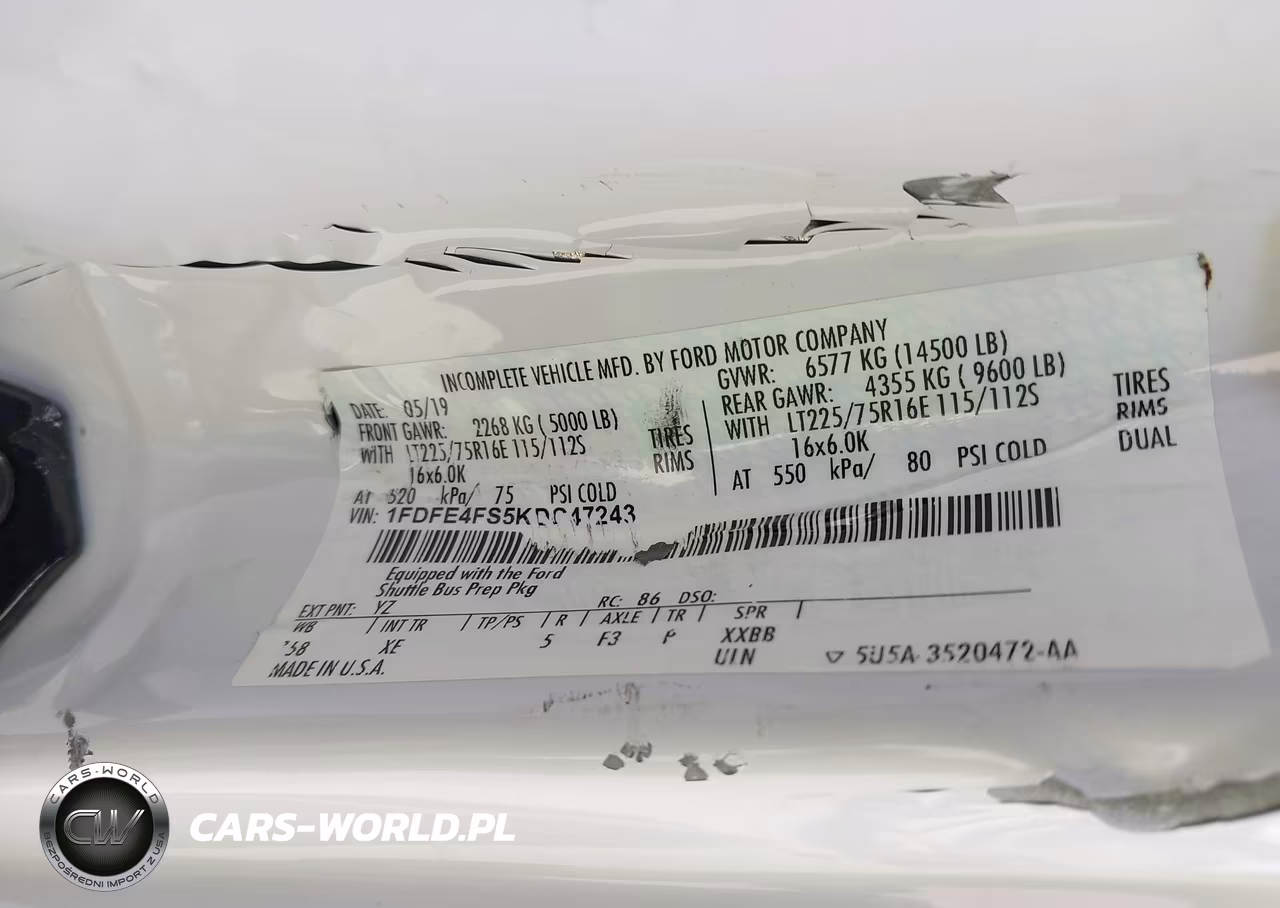 2019 Ford E-450 Cutaway VIN:1FDFE4FS5KDC47243 - 9