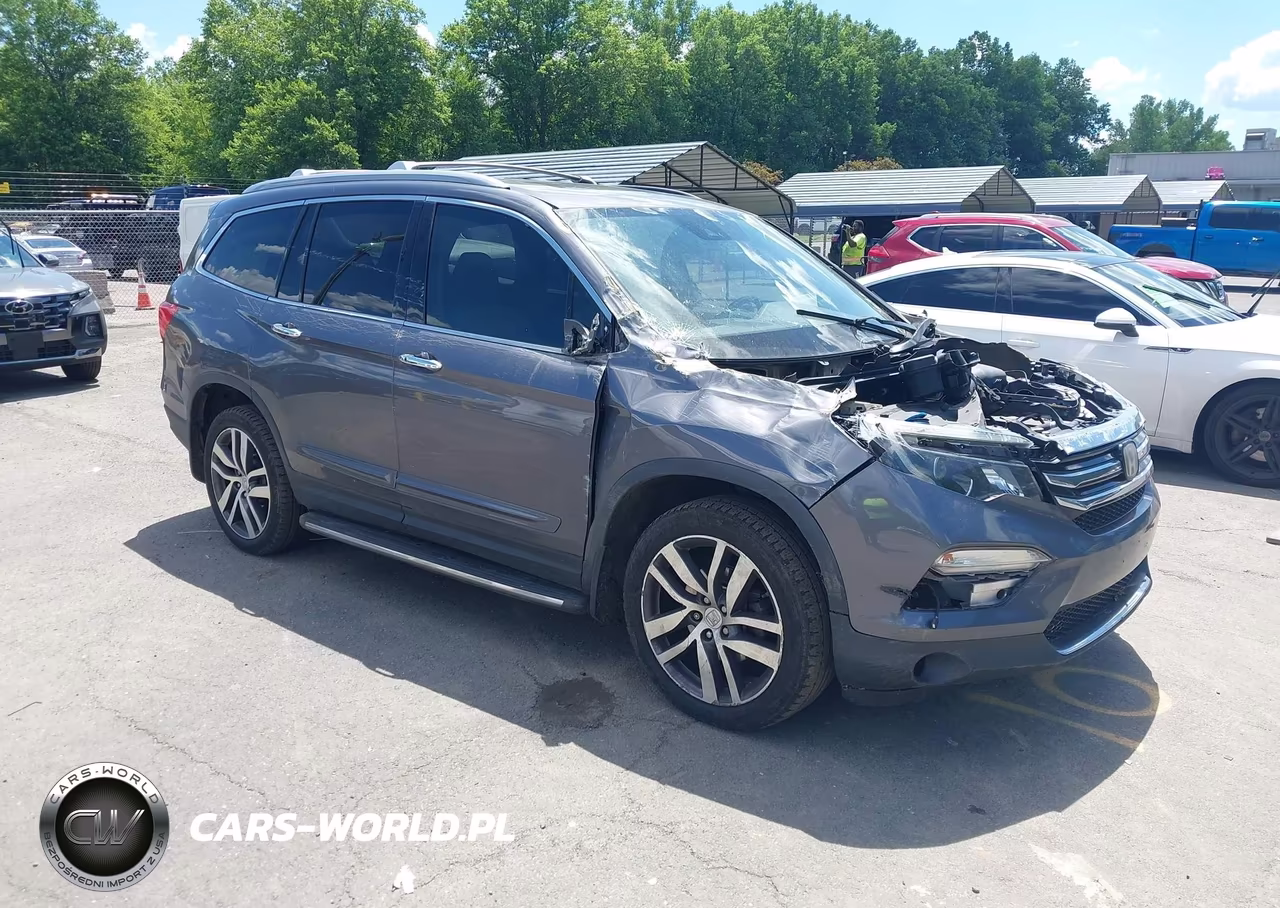 2017 Honda Pilot Touring VIN:5FNYF6H93HB043316 - 1