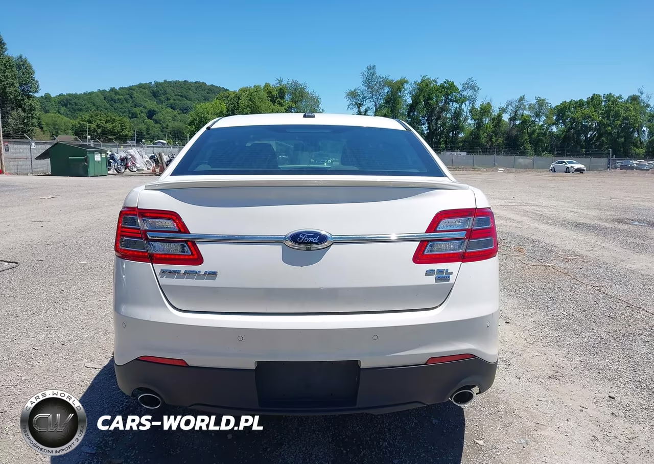 2016 Ford Taurus Sel VIN:1FAHP2H88GG152975 - 16