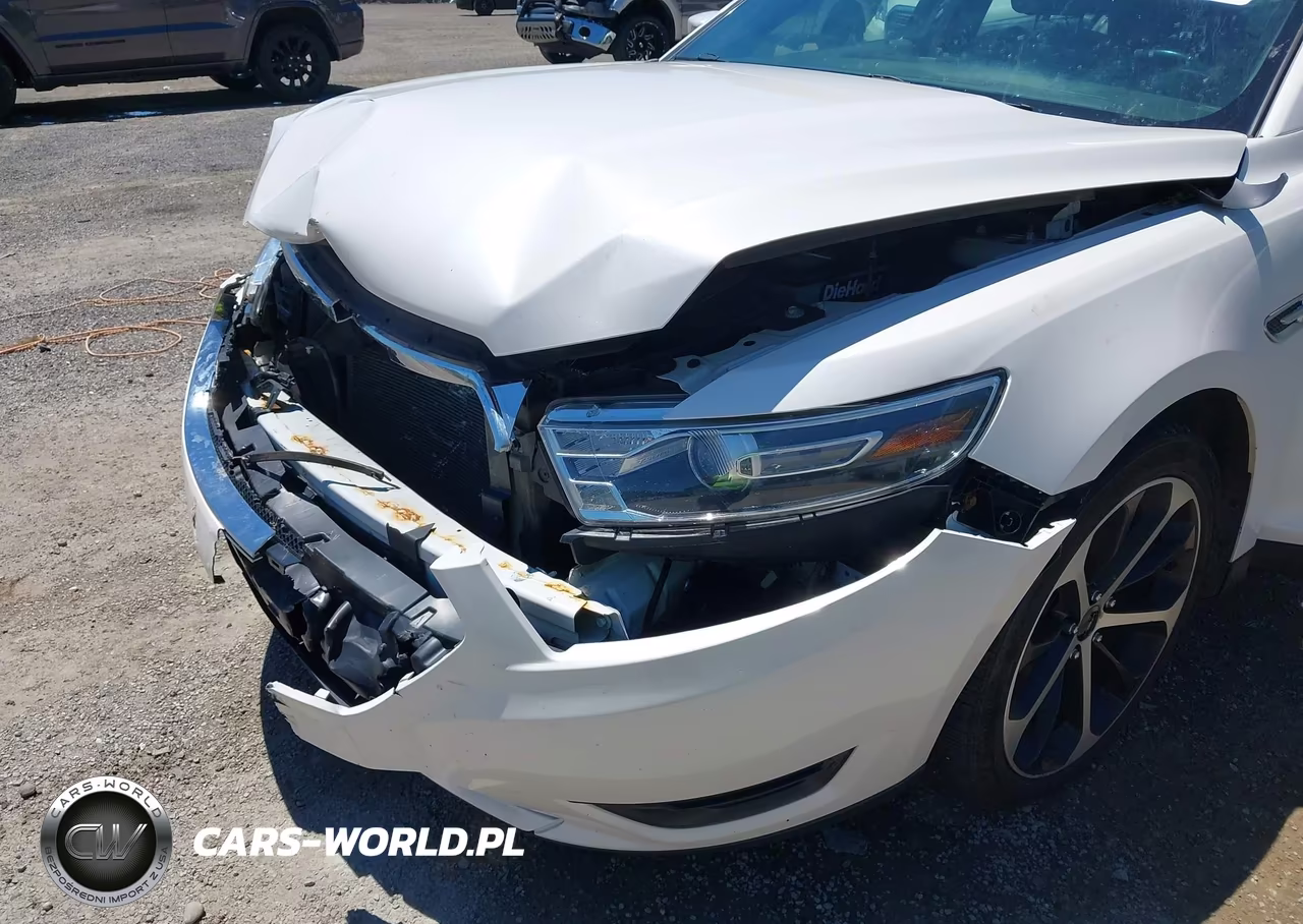 2016 Ford Taurus Sel VIN:1FAHP2H88GG152975 - 6