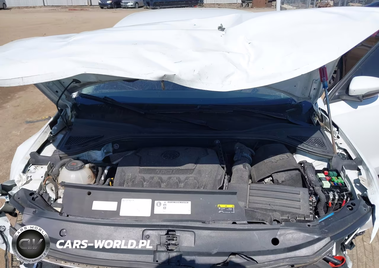 2018 Volkswagen Passat 2.0T R-Line-2.0T S VIN:1VWAA7A33JC013289 - 10