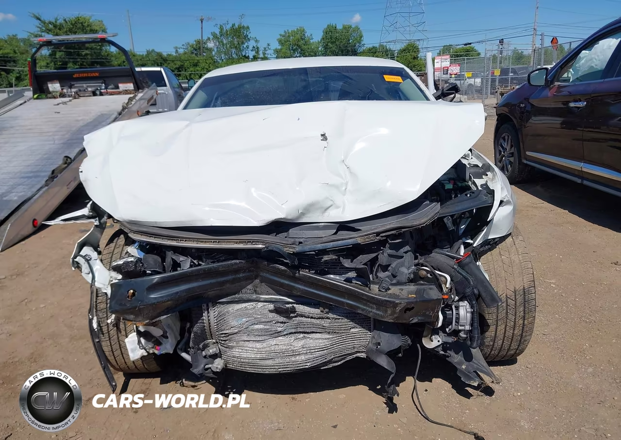 2018 Volkswagen Passat 2.0T R-Line-2.0T S VIN:1VWAA7A33JC013289 - 13