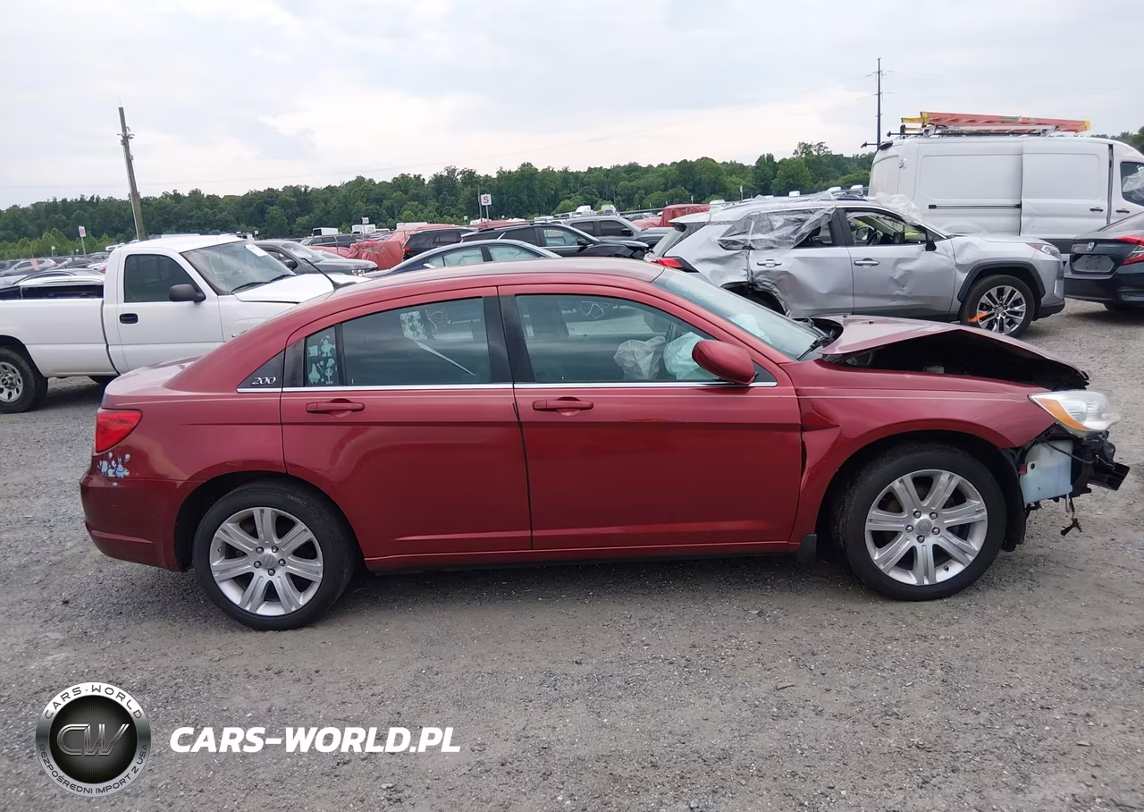 2013 Chrysler 200 Touring VIN:1C3CCBBB2DN734652 - 14