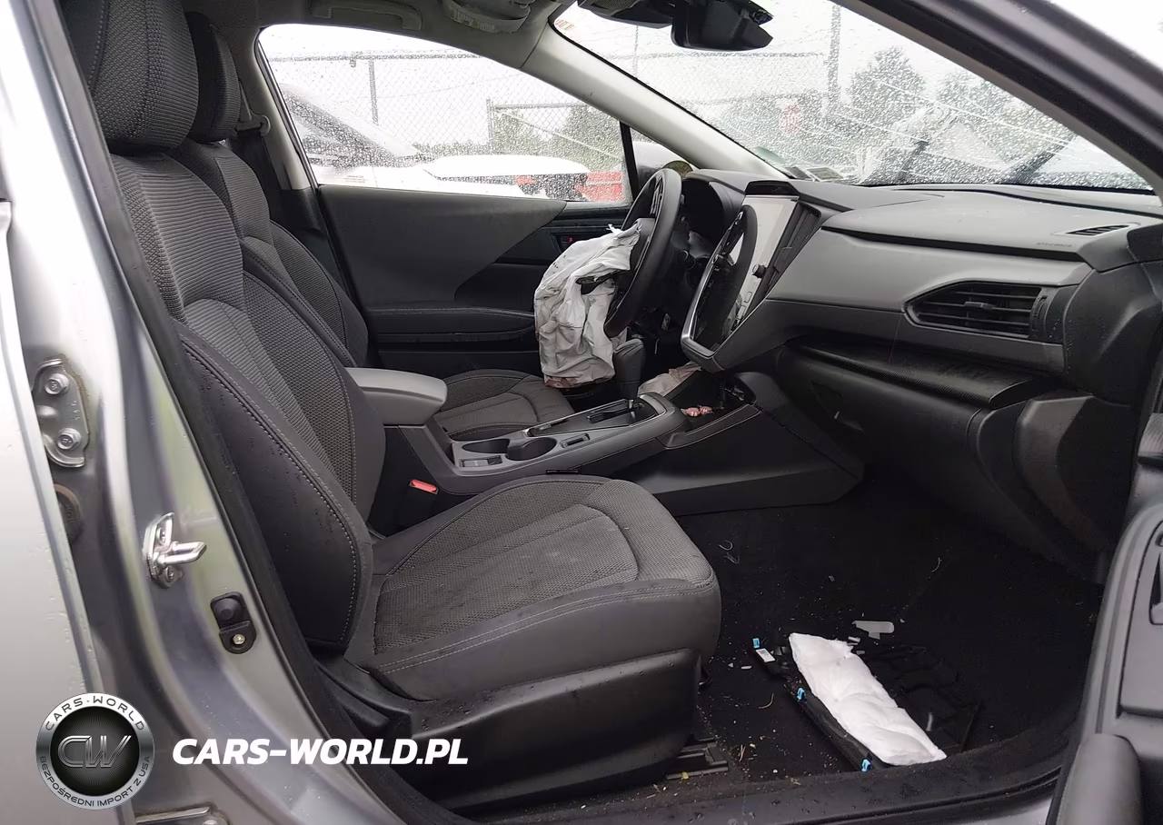 2024 Subaru Crosstrek Premium VIN:JF2GUADC2R8244391 - 5