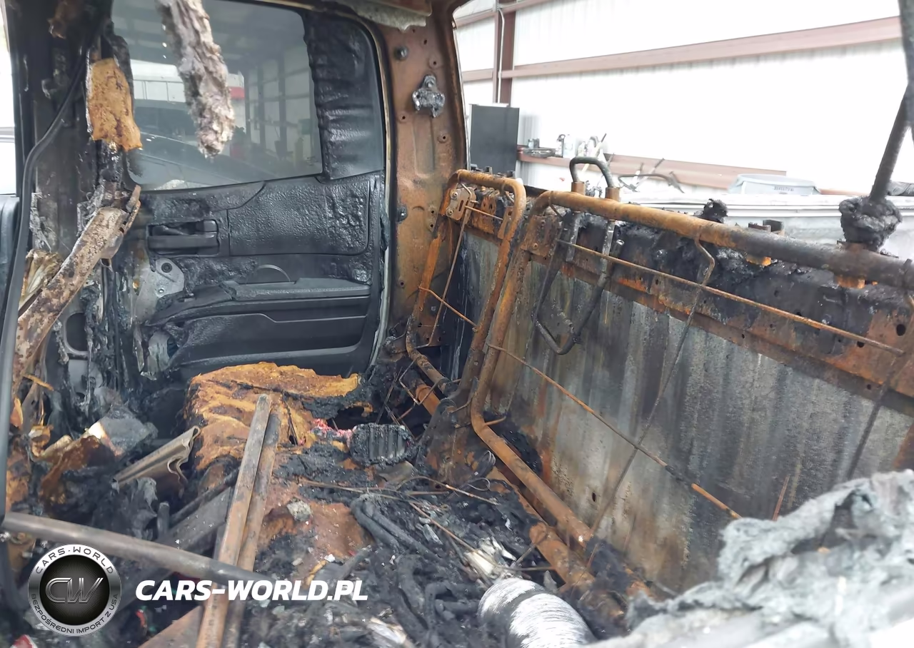 2019 Toyota Tundra Sr 4.6L V8 VIN:5TFRM5F12KX141767 - 8