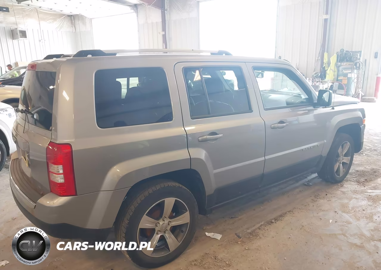 2016 Jeep Patriot High Altitude Edition VIN:1C4NJPFA2GD583721 - 4