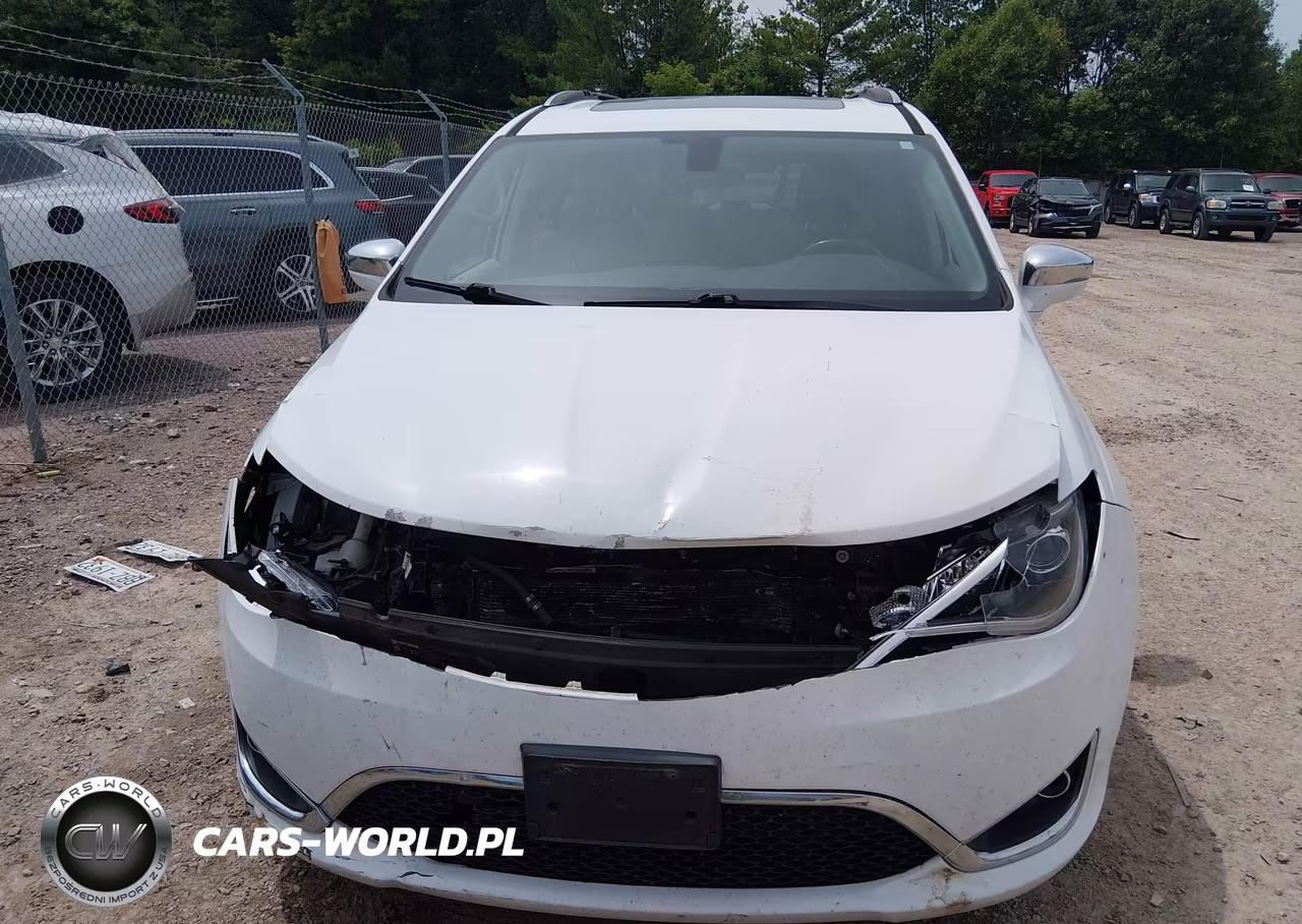 2018 Chrysler Pacifica Limited VIN:2C4RC1GG0JR272272 - 12