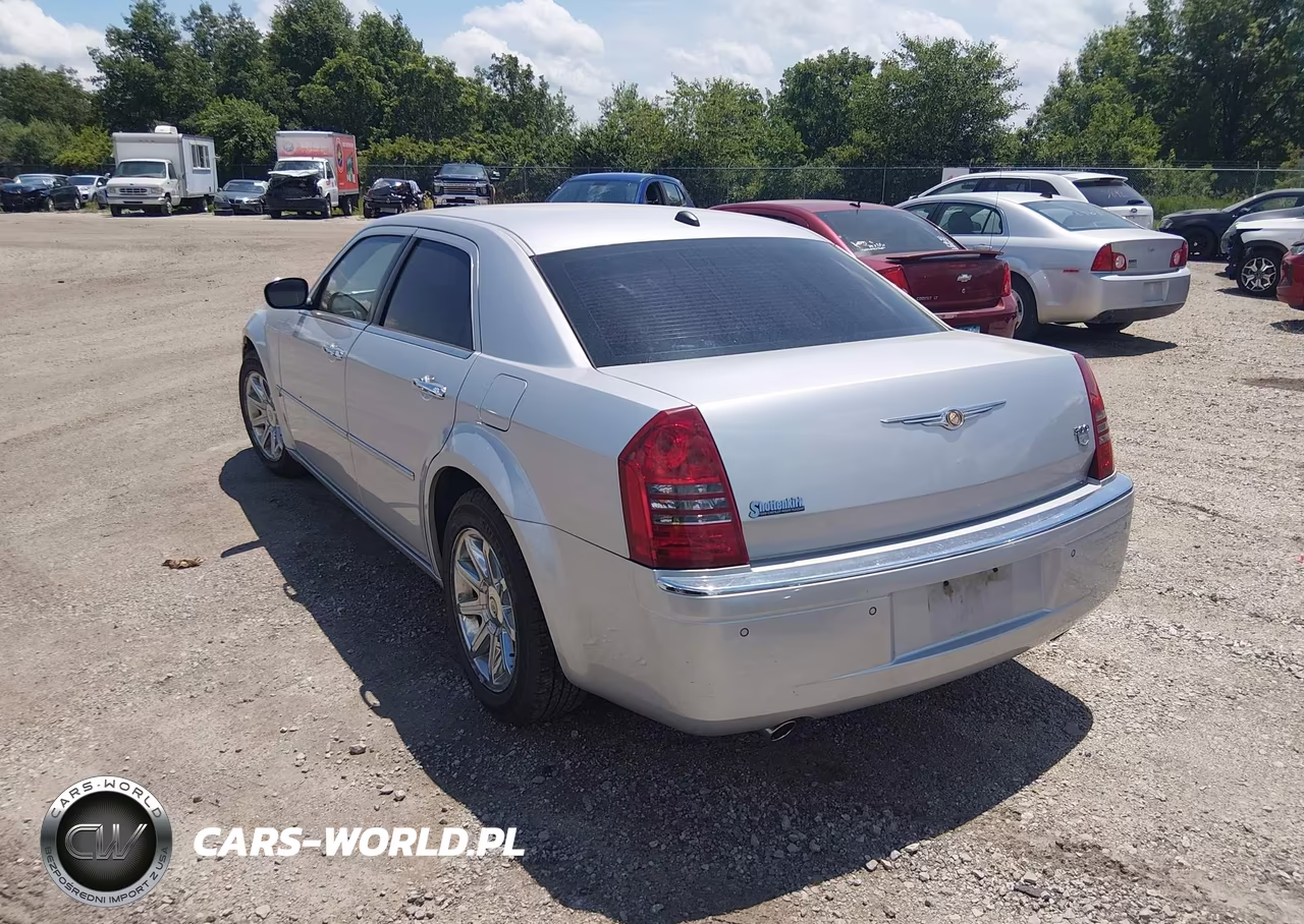 2005 Chrysler 300C VIN:2C3AA63H05H635085 - 3