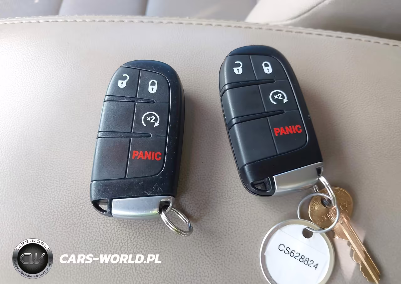 2019 Jeep Grand Cherokee Laredo E 4X4 VIN:1C4RJFAG1KC772298 - 11