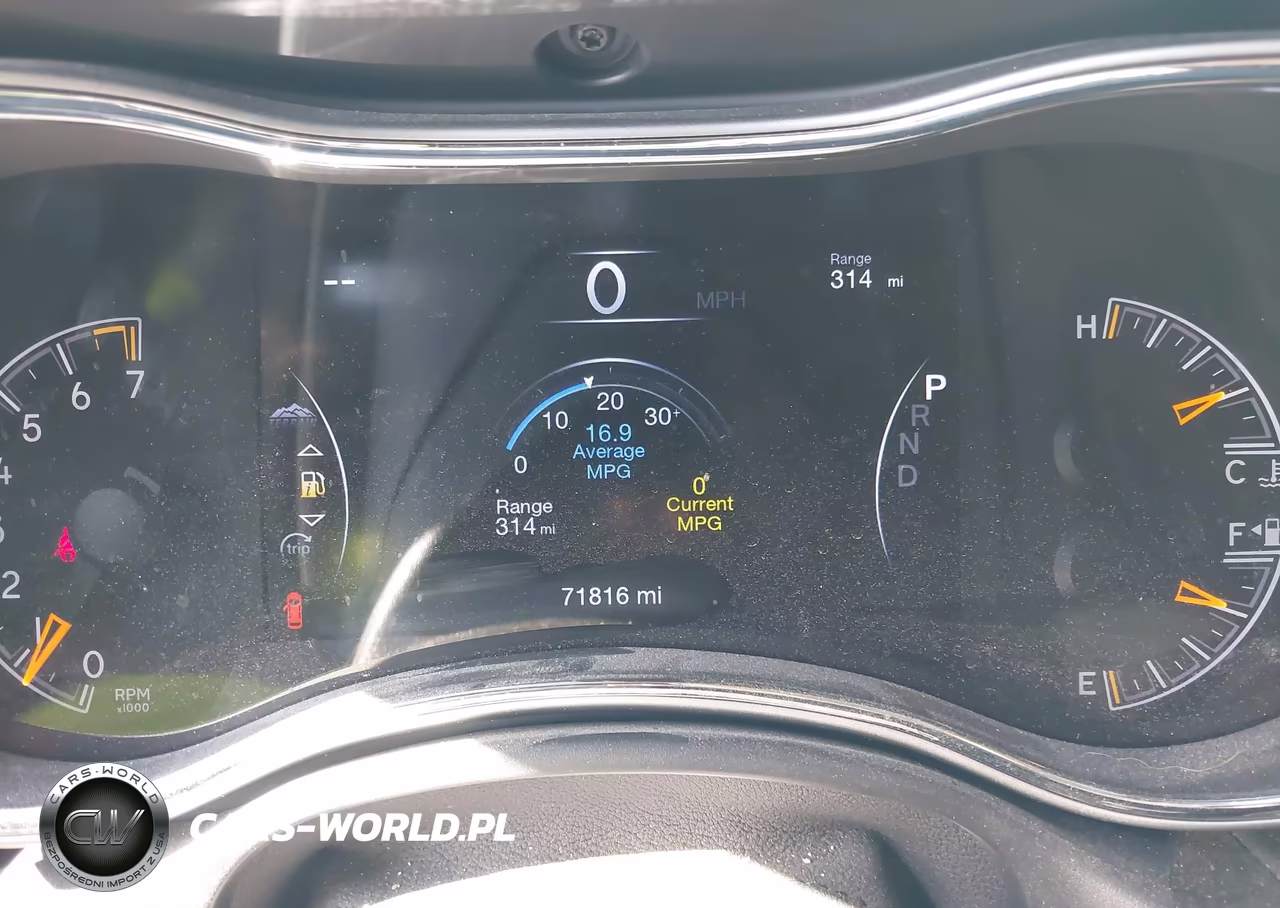 2019 Jeep Grand Cherokee Laredo E 4X4 VIN:1C4RJFAG1KC772298 - 15