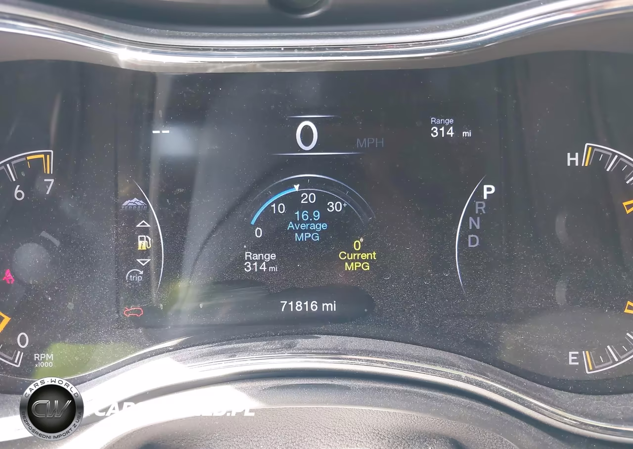 2019 Jeep Grand Cherokee Laredo E 4X4 VIN:1C4RJFAG1KC772298 - 7