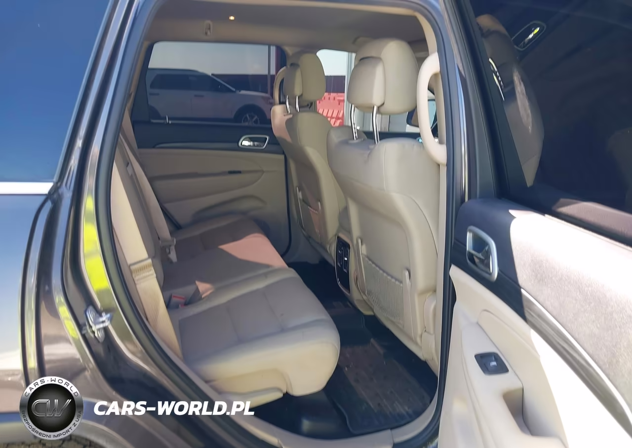 2019 Jeep Grand Cherokee Laredo E 4X4 VIN:1C4RJFAG1KC772298 - 8