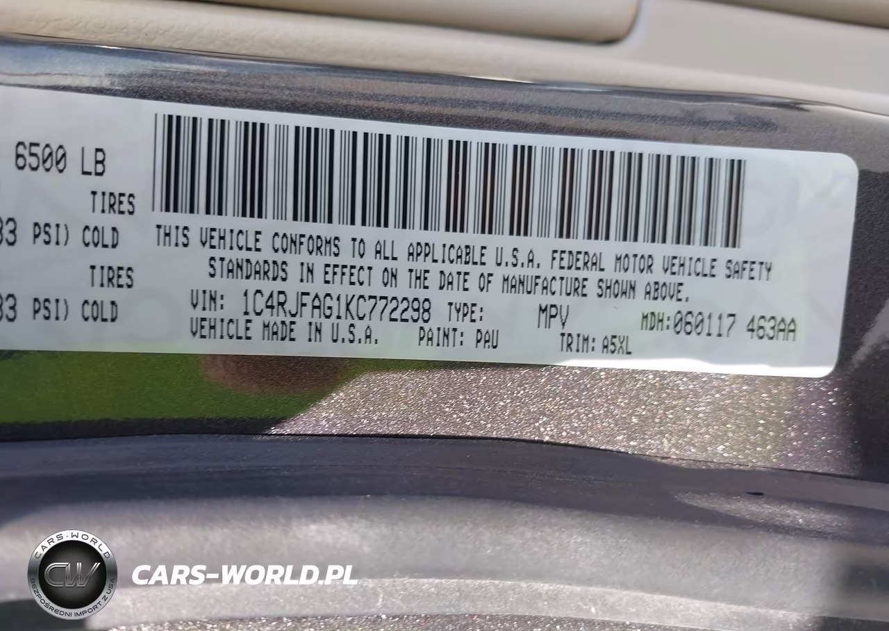 2019 Jeep Grand Cherokee Laredo E 4X4 VIN:1C4RJFAG1KC772298 - 9