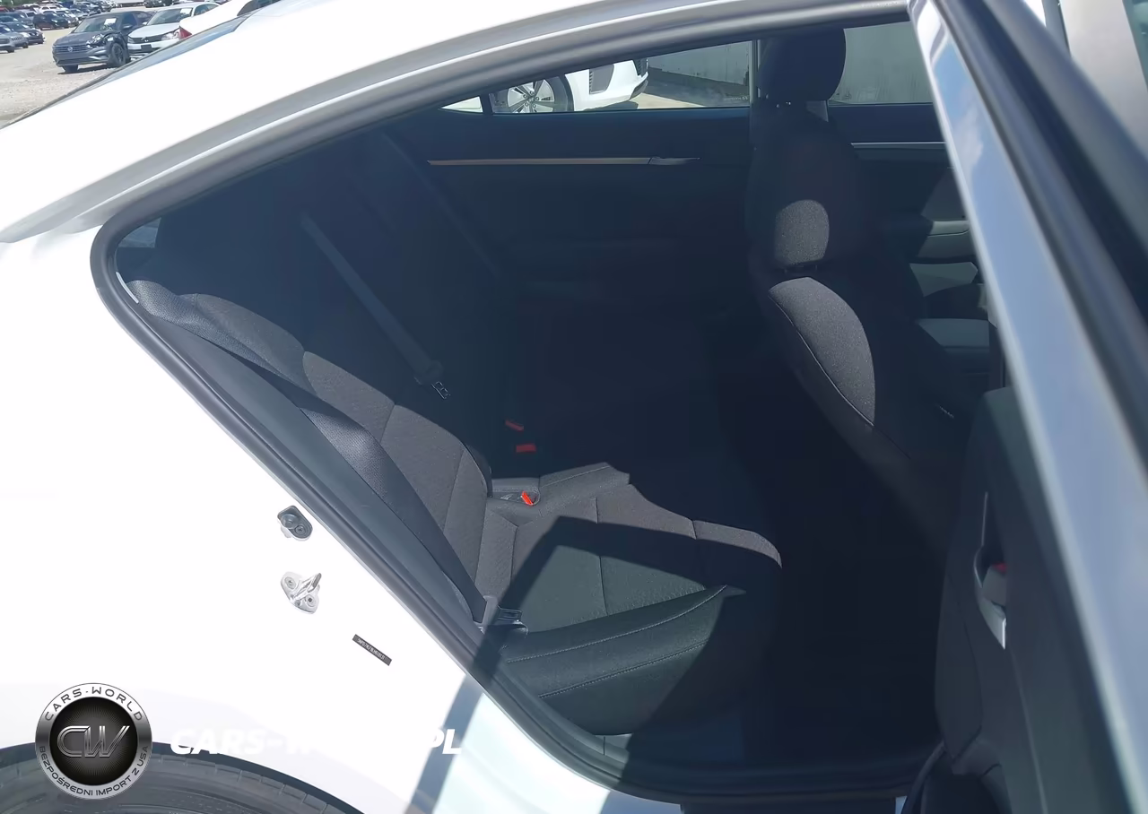 2020 Hyundai Elantra Se VIN:5NPD74LF8LH618131 - 8