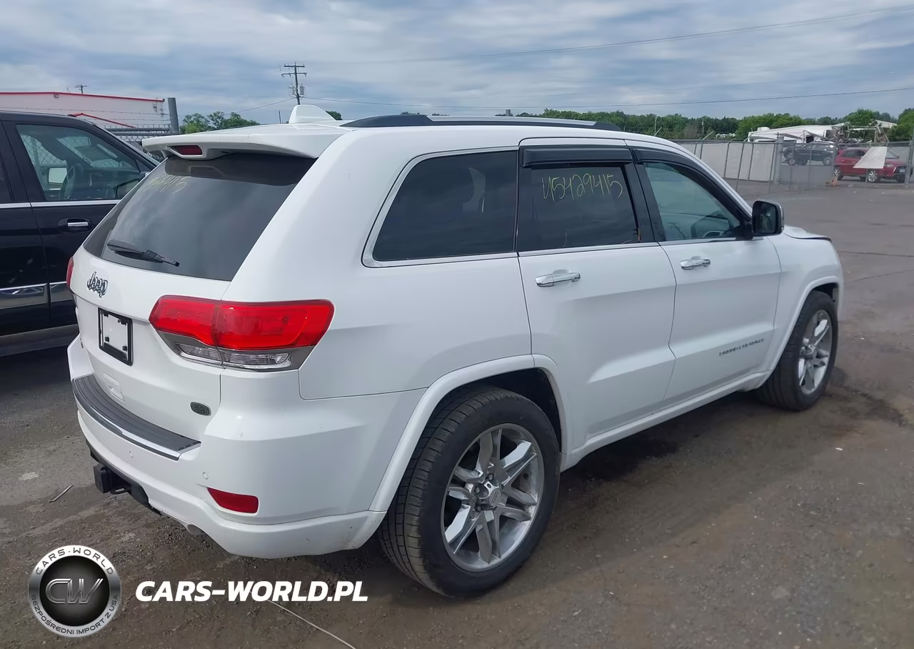 2015 Jeep Grand Cherokee Overland VIN:1C4RJFCGXFC768978 - 4