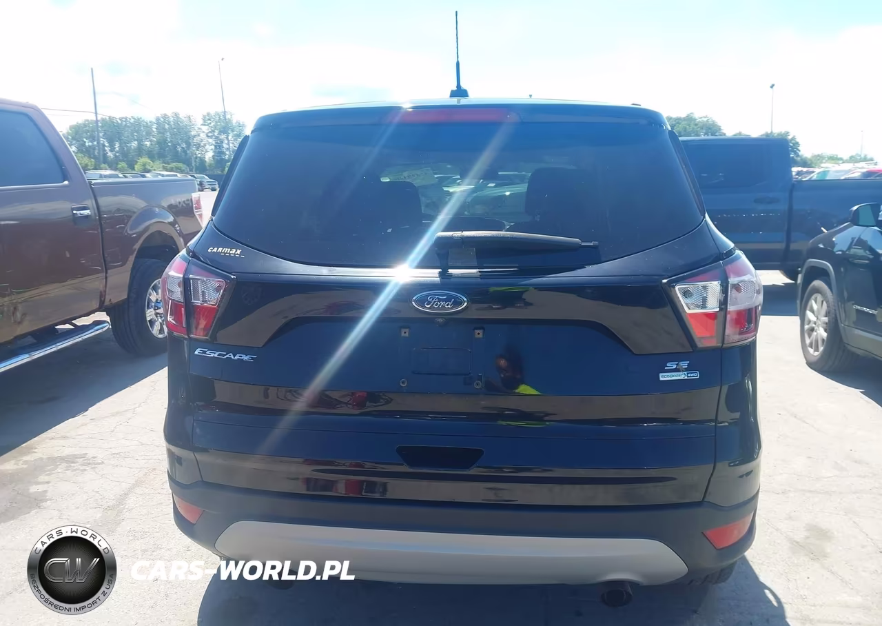 2017 Ford Escape Se VIN:1FMCU9GD2HUD74057 - 16