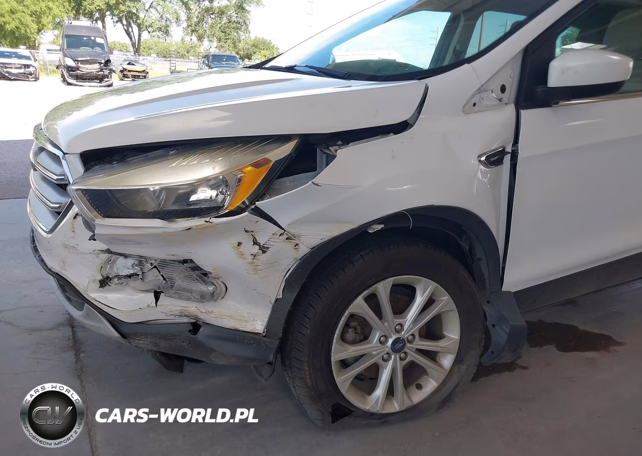 2019 Ford Escape Se VIN:1FMCU0GD4KUA55763 - 6