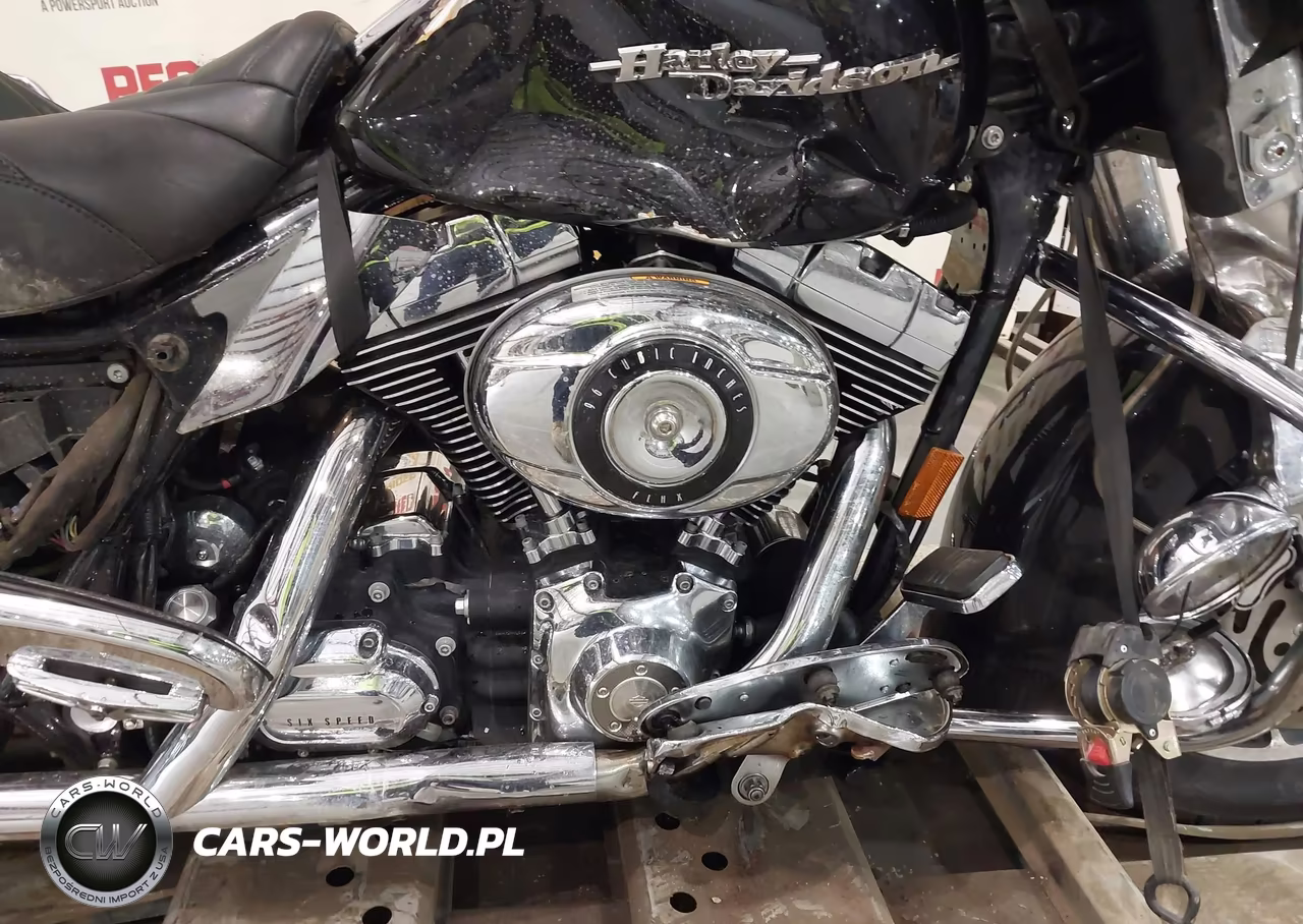 2007 Harley-Davidson Flhx VIN:1HD1KB4107Y669778 - 8