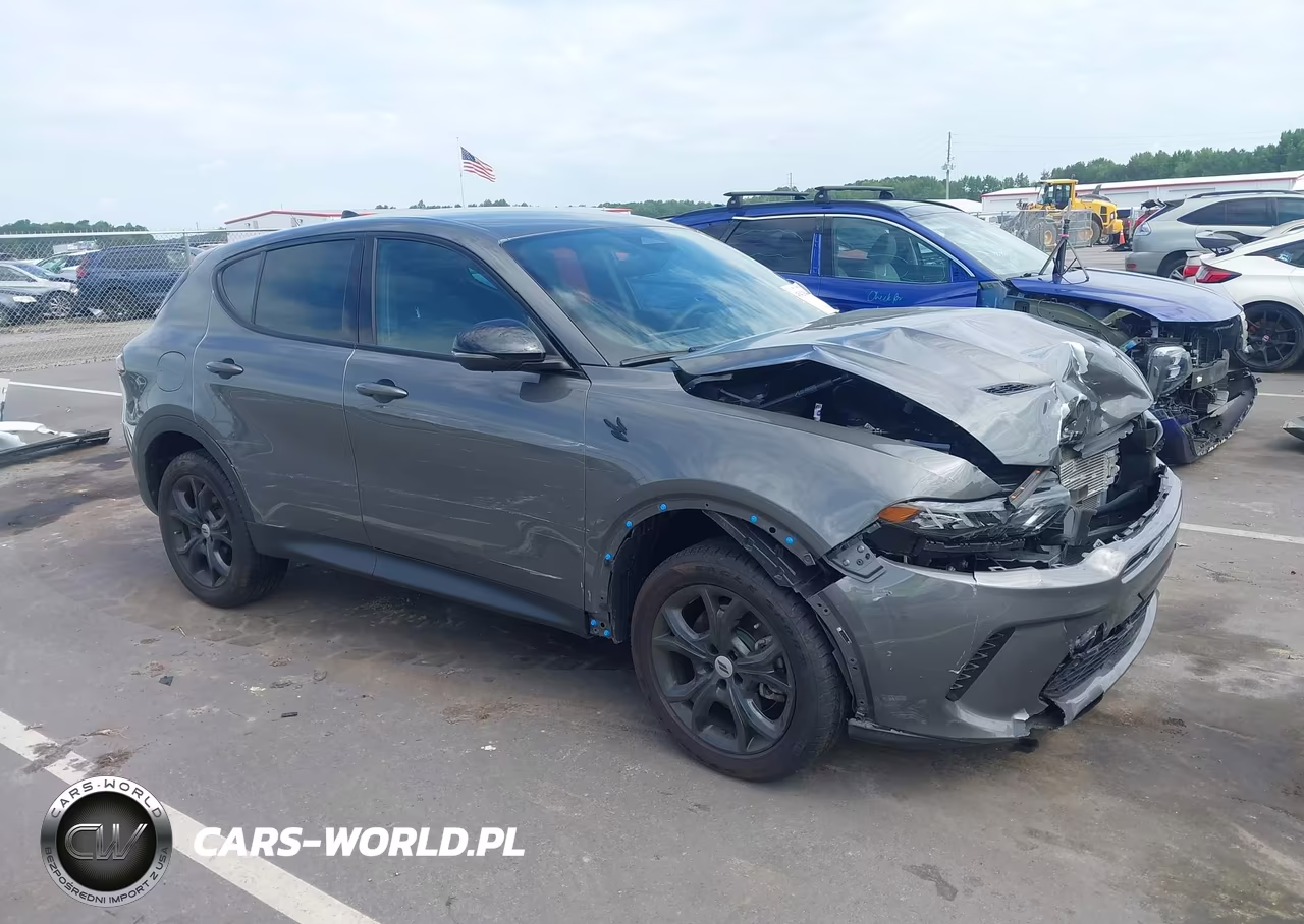 2024 Dodge Hornet Gt Awd VIN:ZACNDFAN7R3A34832 - 1