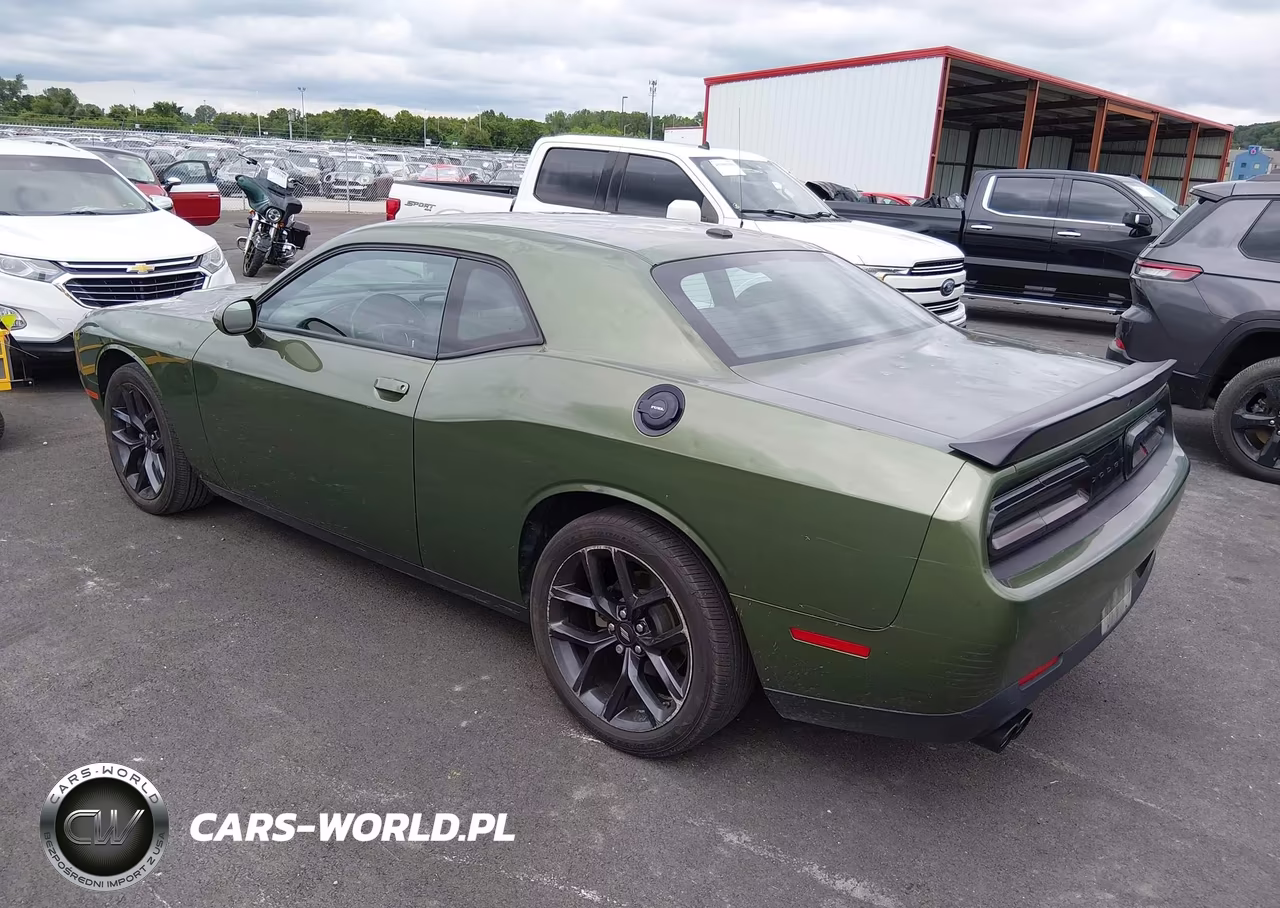 2021 Dodge Challenger Sxt VIN:2C3CDZAG8MH604967 - 3