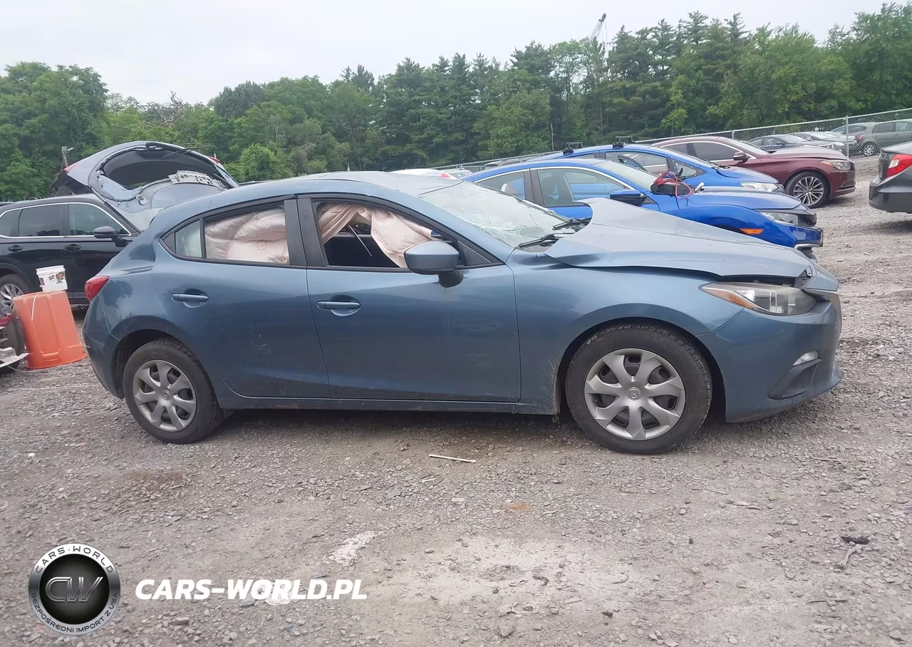 2016 Mazda Mazda3 I Sport VIN:JM1BM1J74G1325575 - 13