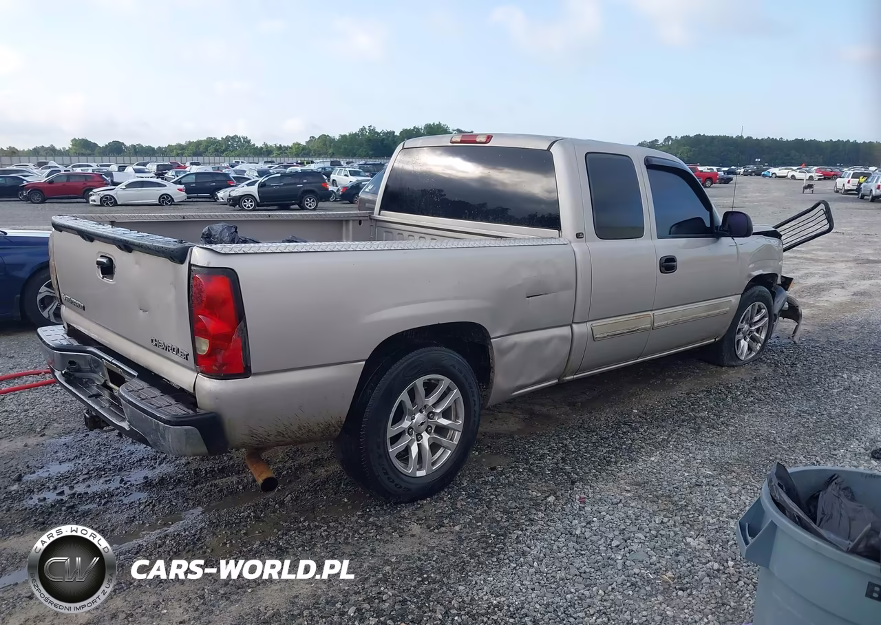 2005 Chevrolet Silverado 1500 Ls VIN:2GCEC19V151169604 - 4