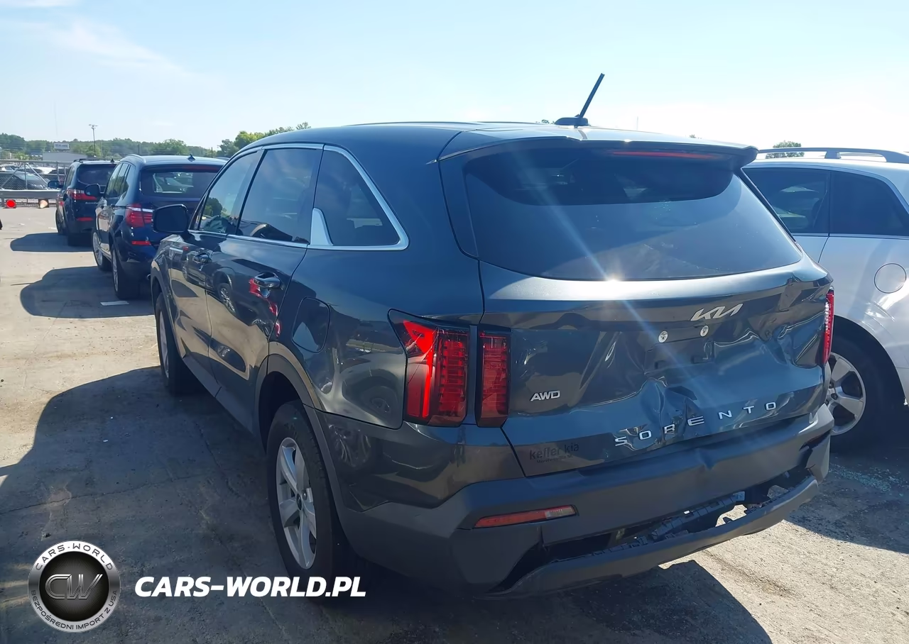 2022 Kia Sorento Lx VIN:5XYRGDLC8NG092749 - 3